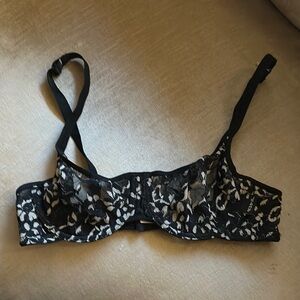 Black Lace Underwire Bra
